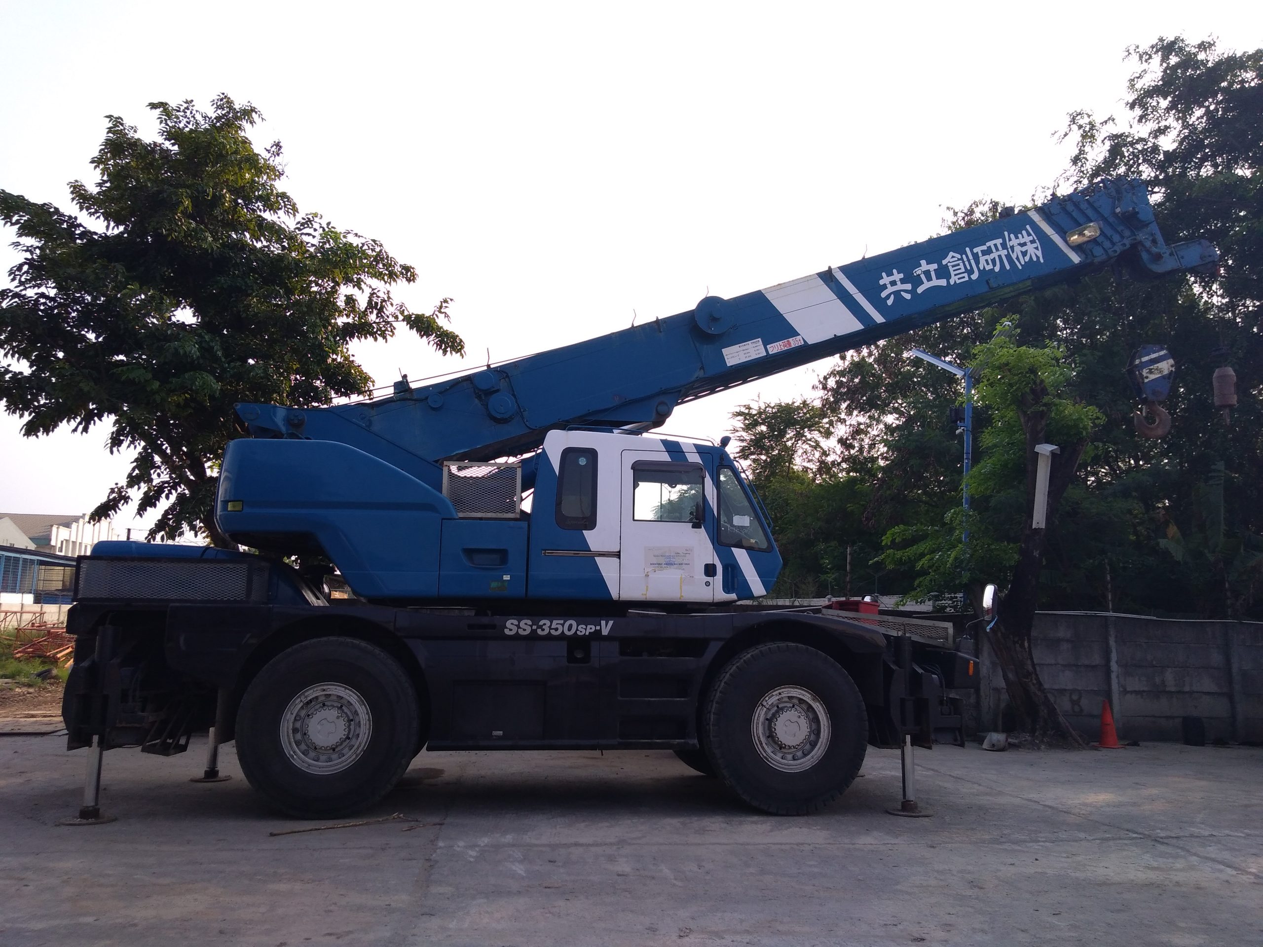 Roughter Crane PT. Indo Crane Pratama