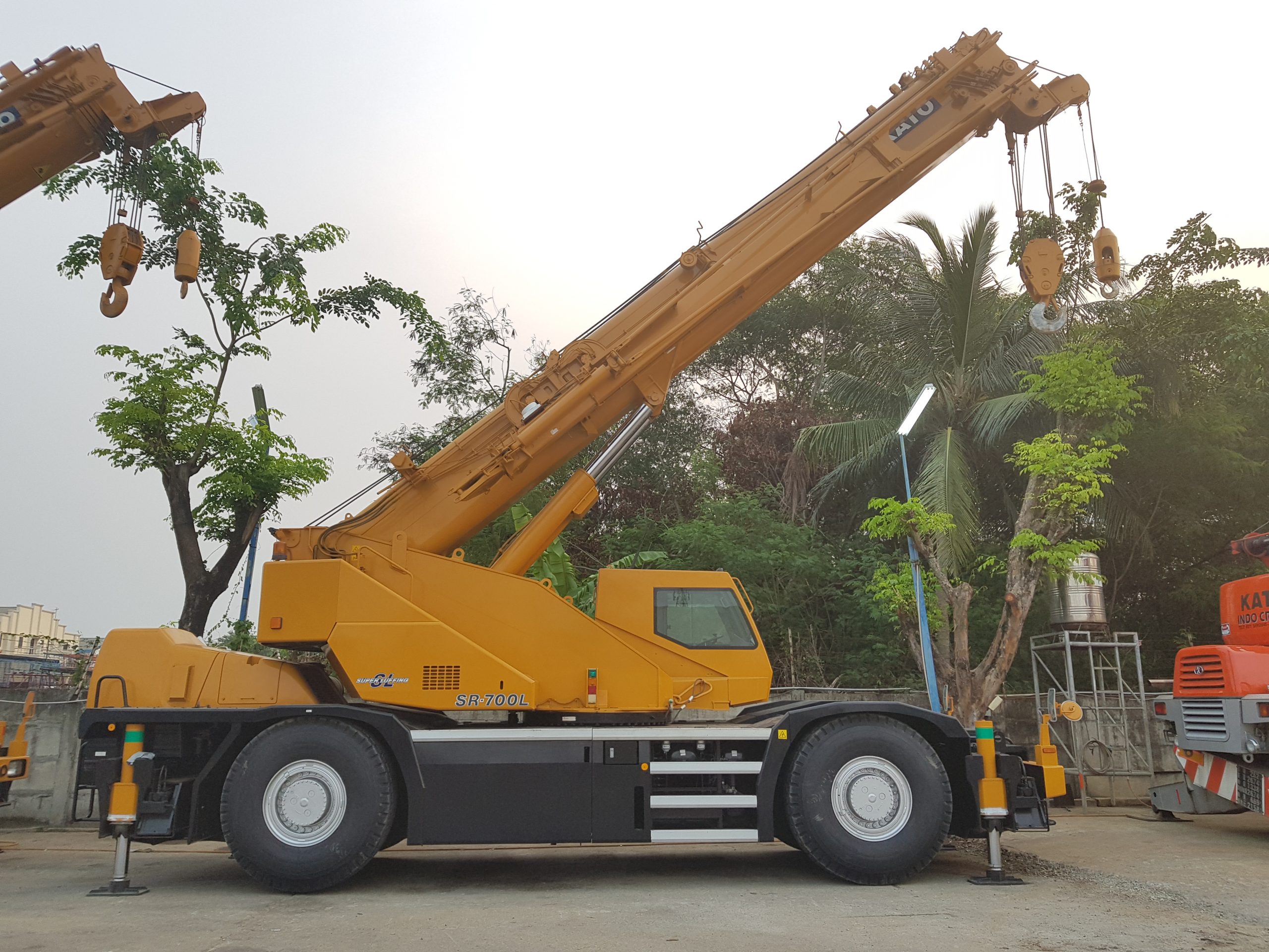 Roughter Crane PT. Indo Crane Pratama