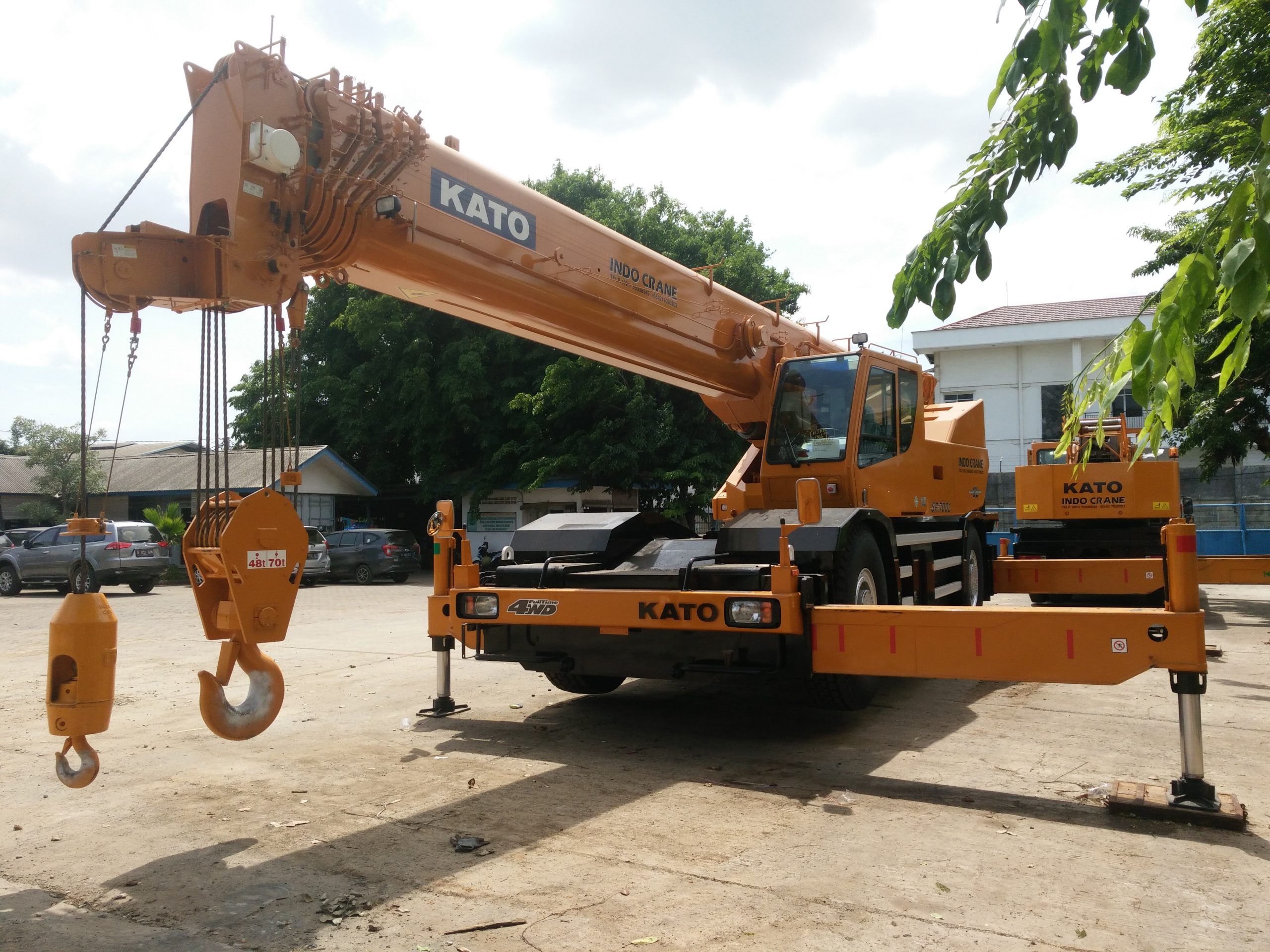 Roughter Crane PT. Indo Crane Pratama