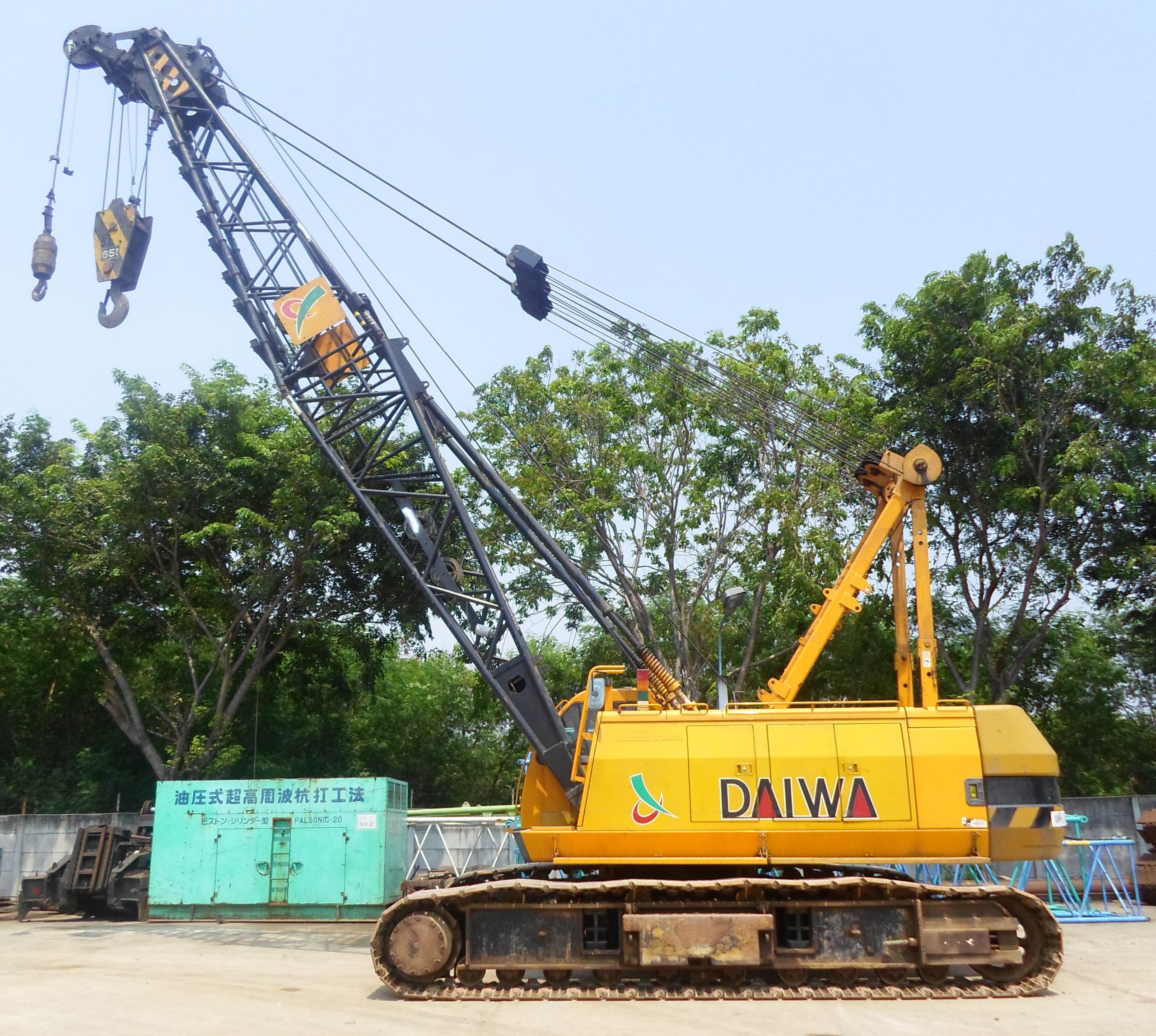 CRAWLER CRANE PT. INDO CRANE PRATAMA