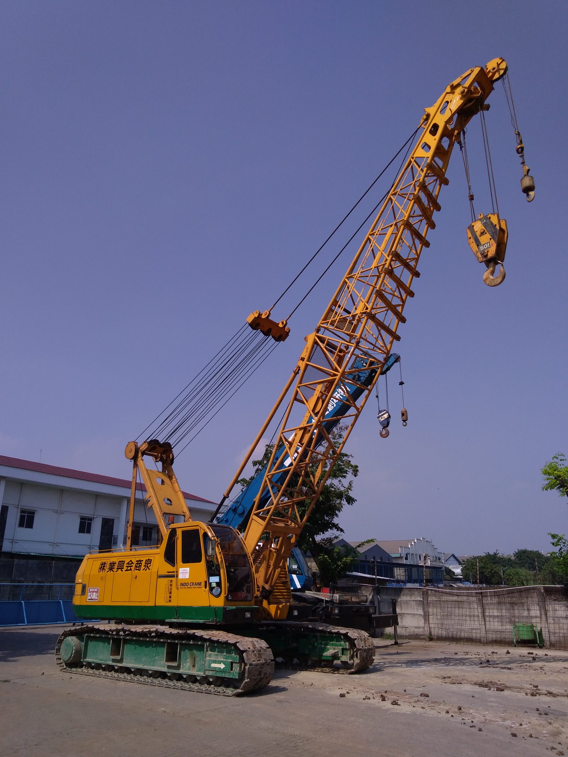 CRAWLER CRANE PT. INDO CRANE PRATAMA