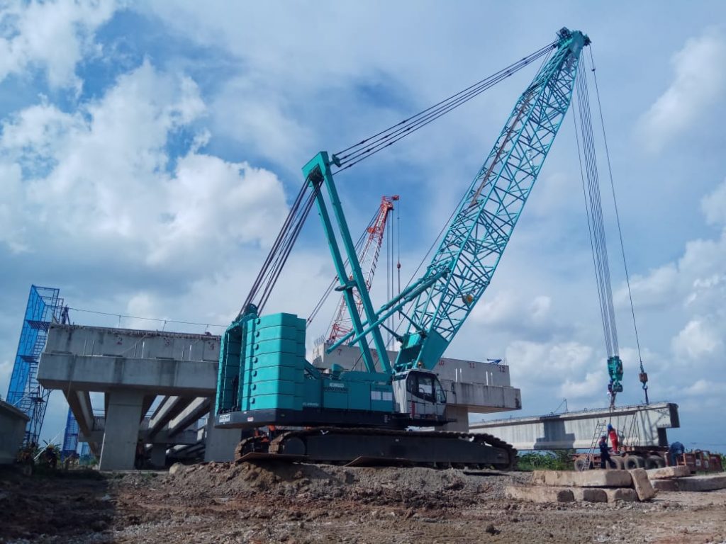 PT. Indo Crane Pratama sewa crane