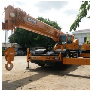 rought terrain crane